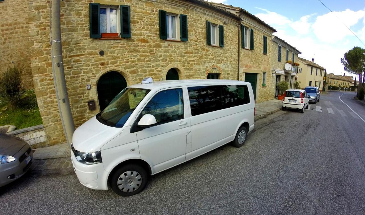 Il Gatto Sulla Finestra Otel Iesi Dış mekan fotoğraf